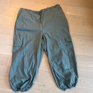 Women’s Casual Cargo Pants - Green